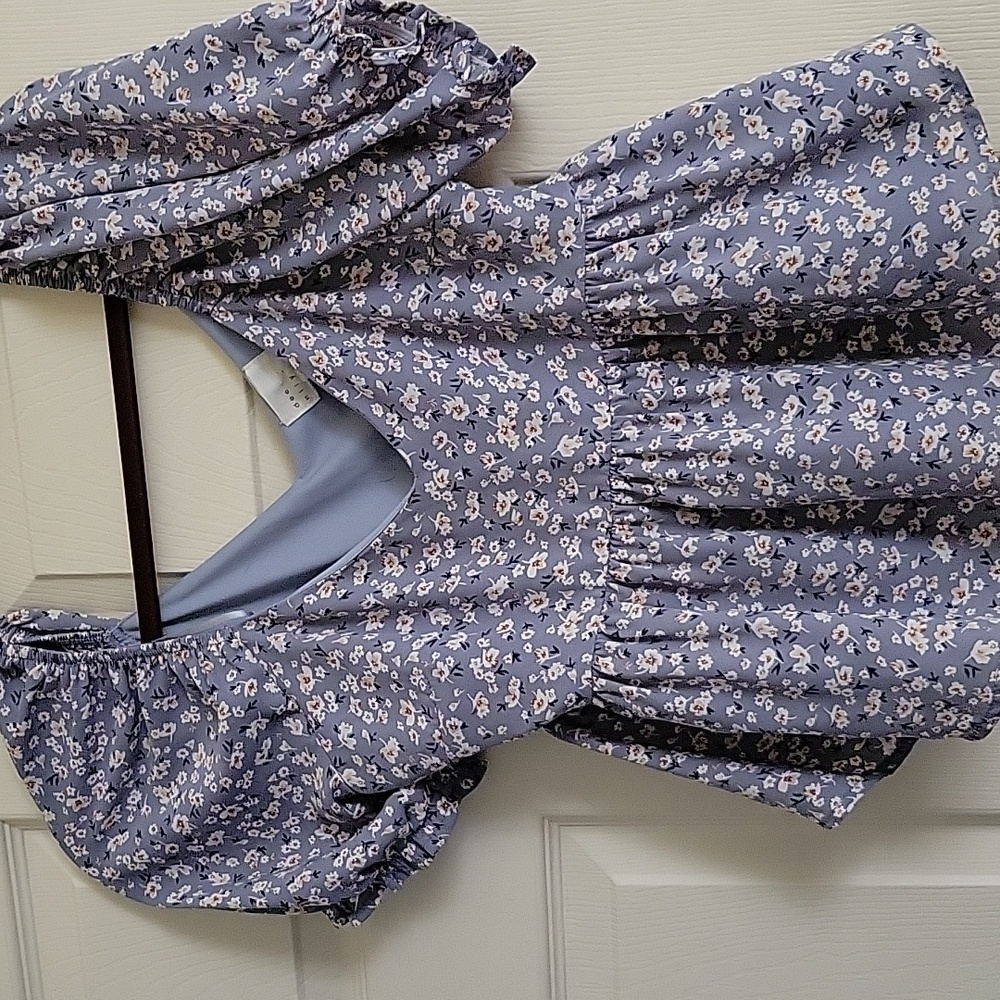 Perriwinkle XS Puff Sleeve Peplum Top